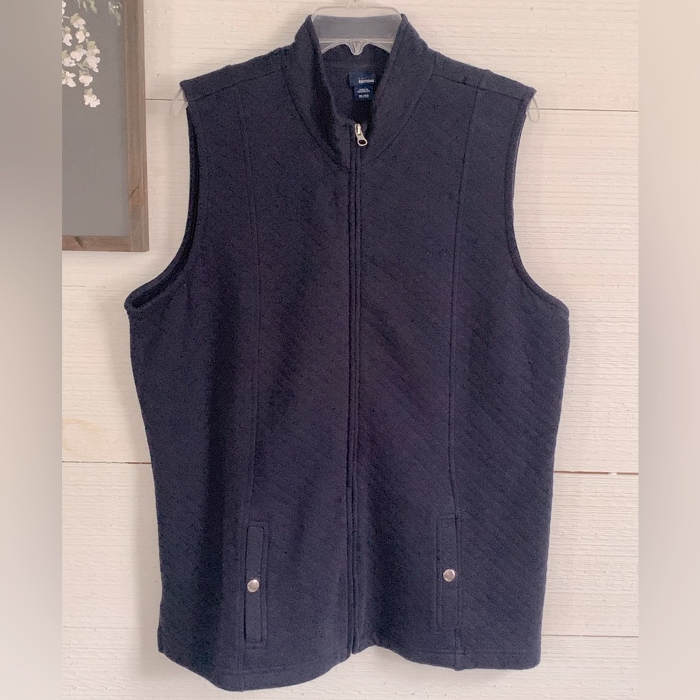 Basic Editions Navy Blue zippered Vest.  Size XL
